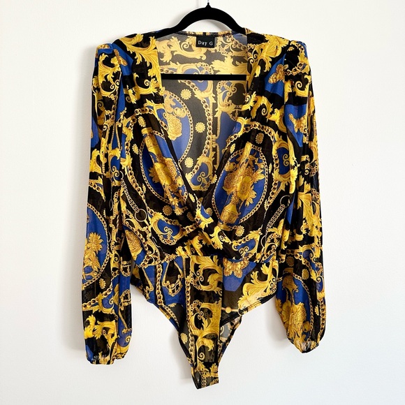 Vintage Sheer Baroque Patterned Deep V-Neck Padded Shoulder Bodysuit Blouse - Picture 1 of 8